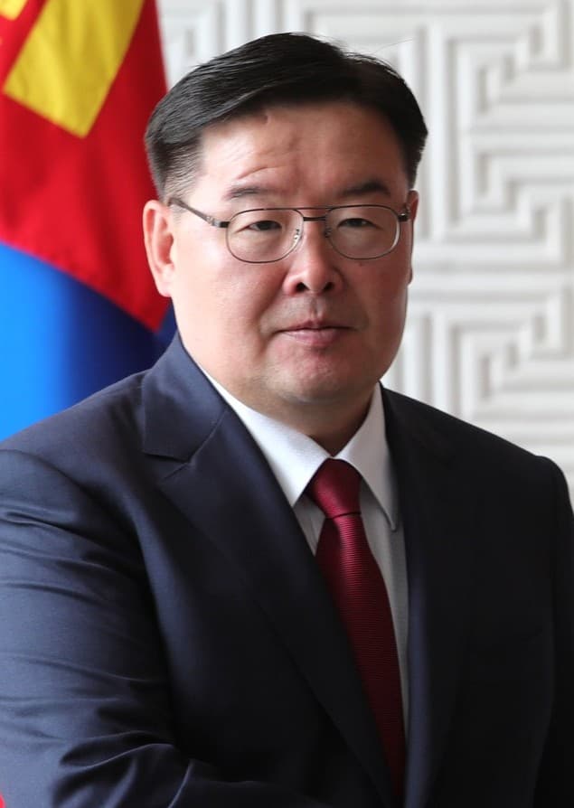 Portrait of Gombojavyn Zandanshatar